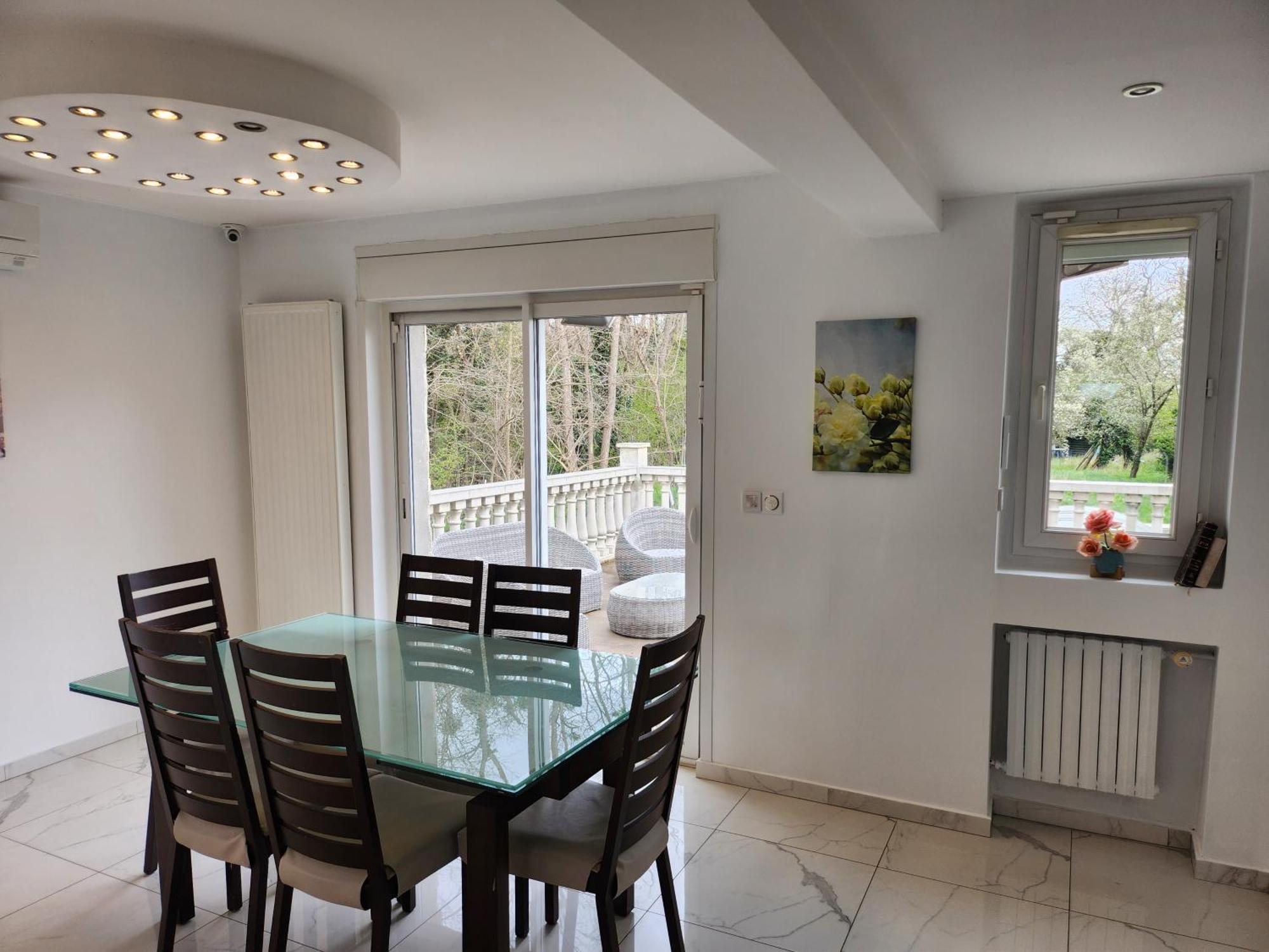 Villa Massenet Sarcelles Ngoại thất bức ảnh